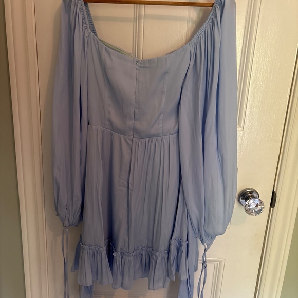 Blue, long sleeved mini dress - Picture 2 of 4